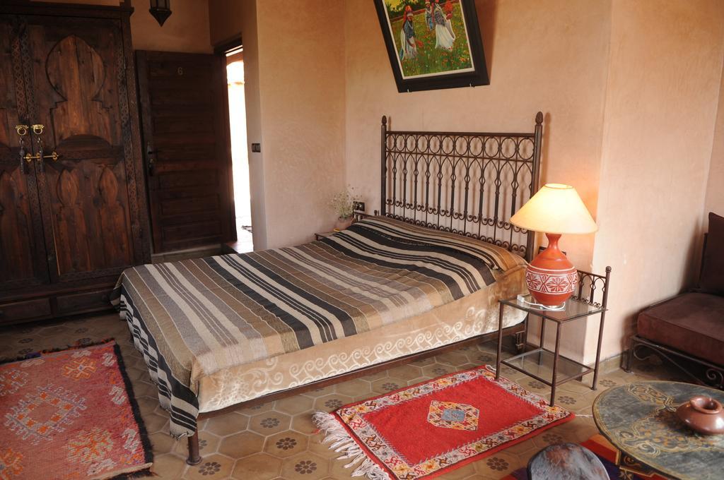 Auberge Chez Momo II เวียร์เกน ภายนอก รูปภาพ